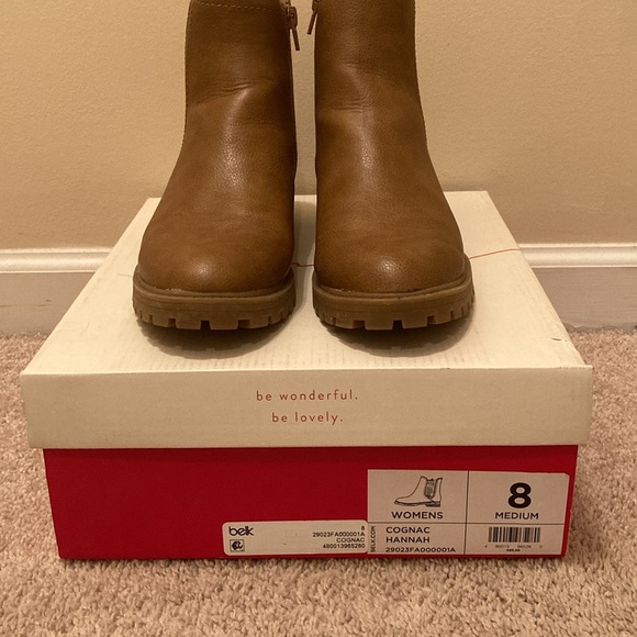 Wonderly Hannah Booties - Picture 4 of 6